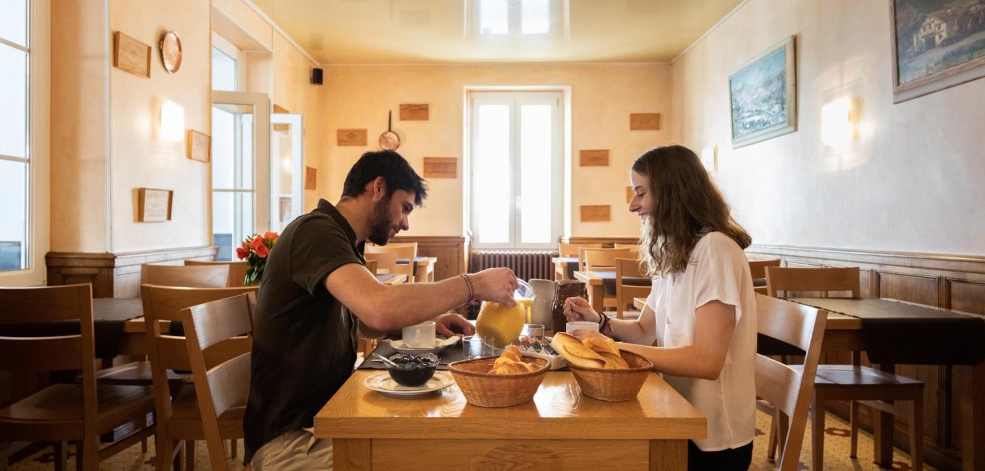 Hotel Restaurant Pecoitz Saint-Jean-Pied-de-Port Zewnętrze zdjęcie